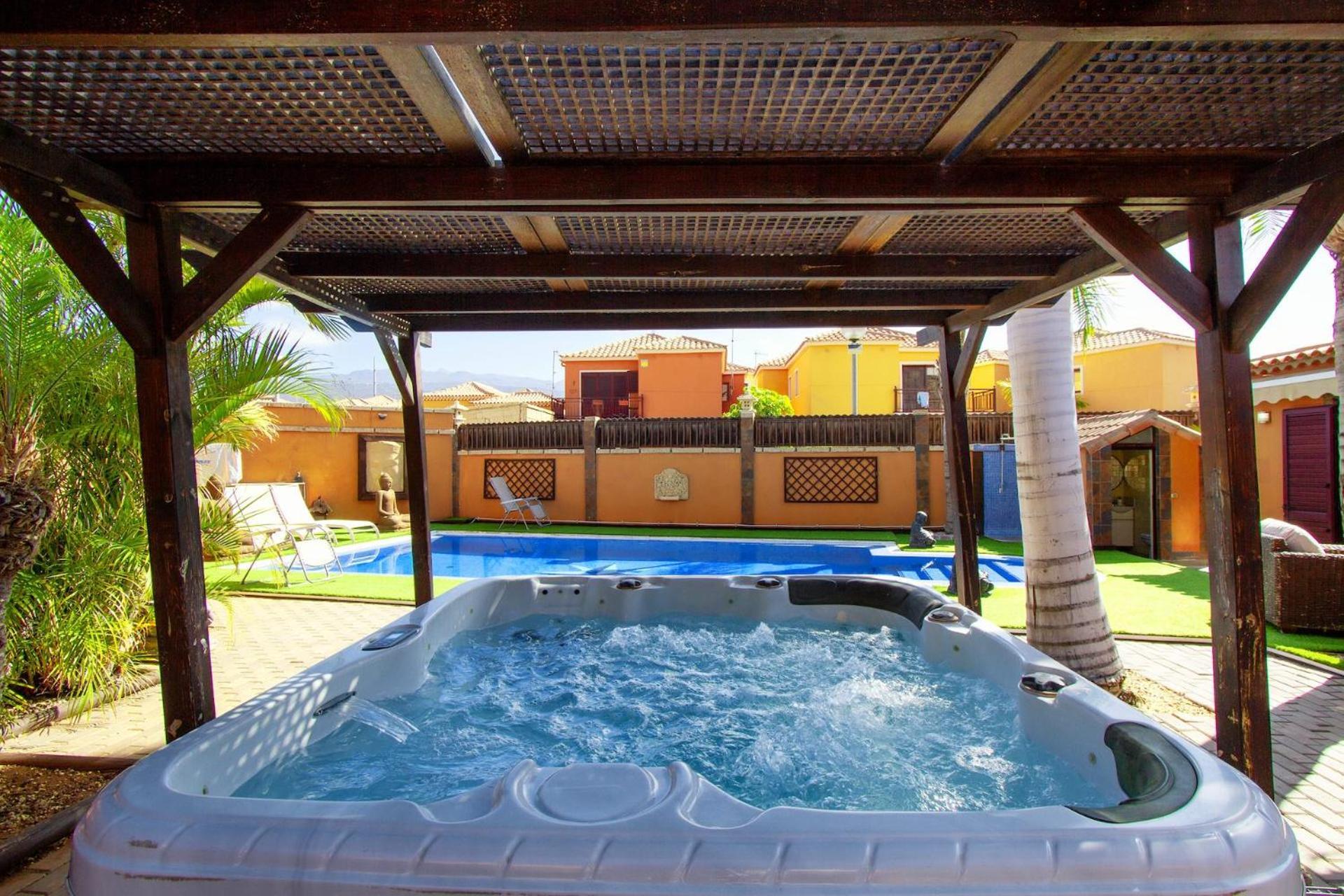 Villa Jardin De Buda Arona  Εξωτερικό φωτογραφία